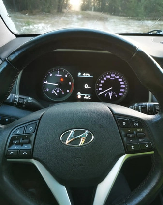 Hyundai Tucson cena 84000 przebieg: 157000, rok produkcji 2019 z Rzgów małe 137